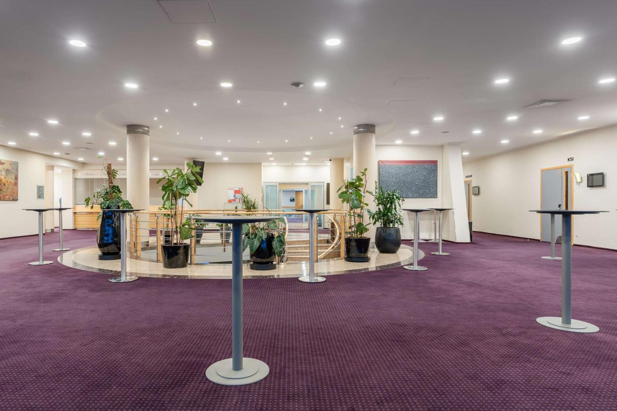 Radisson Blu Latvija Conference & Spa Hotel, Рига Екстериор снимка